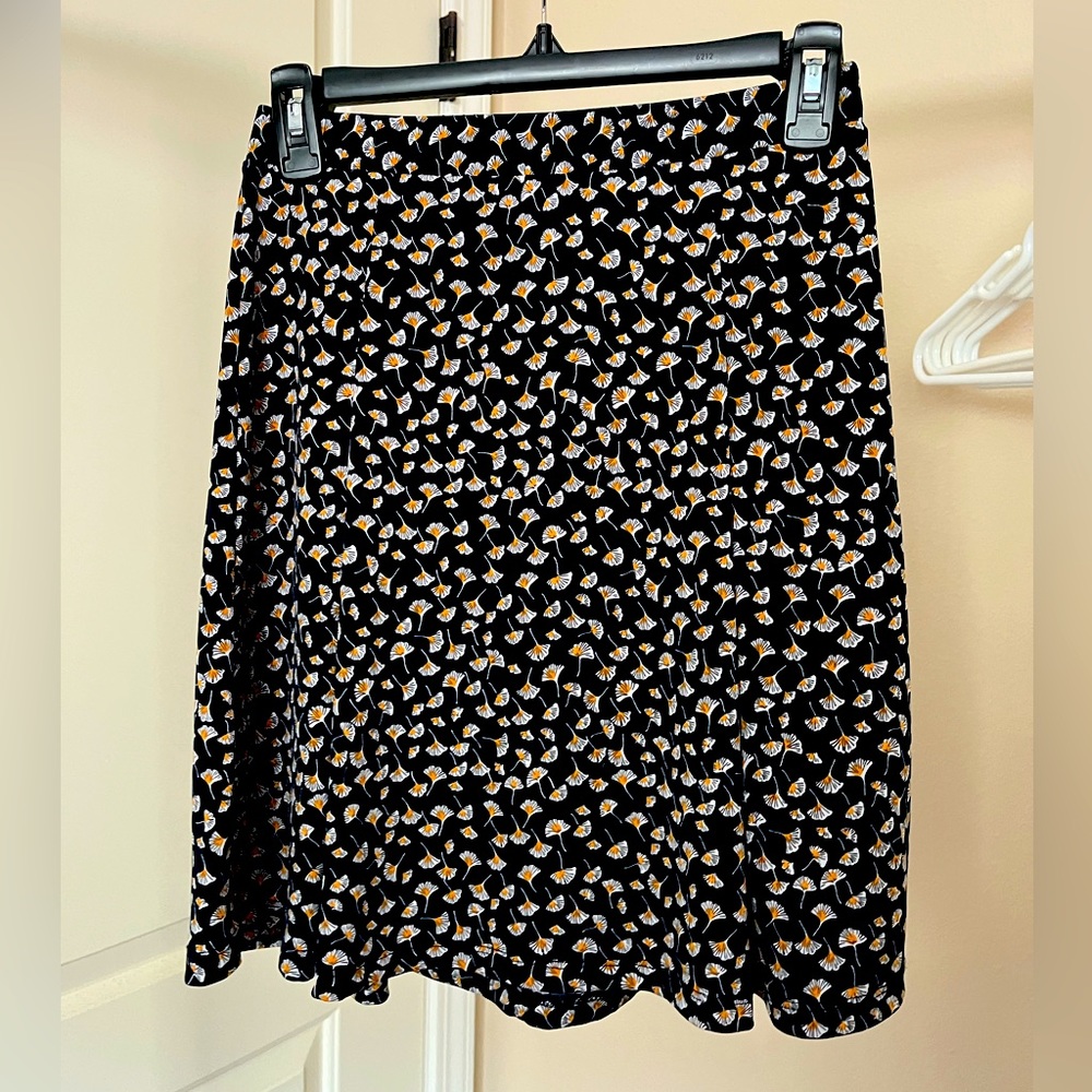 Navy blue print skater skirt